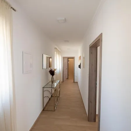 Villa Angela