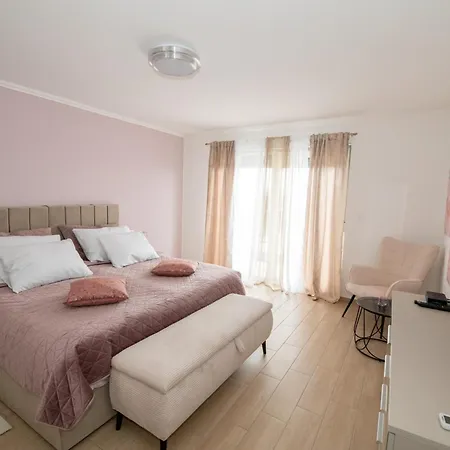 Villa Angela Šmrika