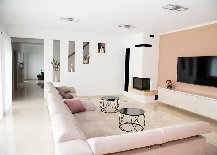 Villa Angela *
